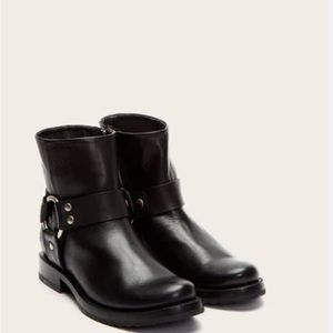 Veronica Harness Short - Black